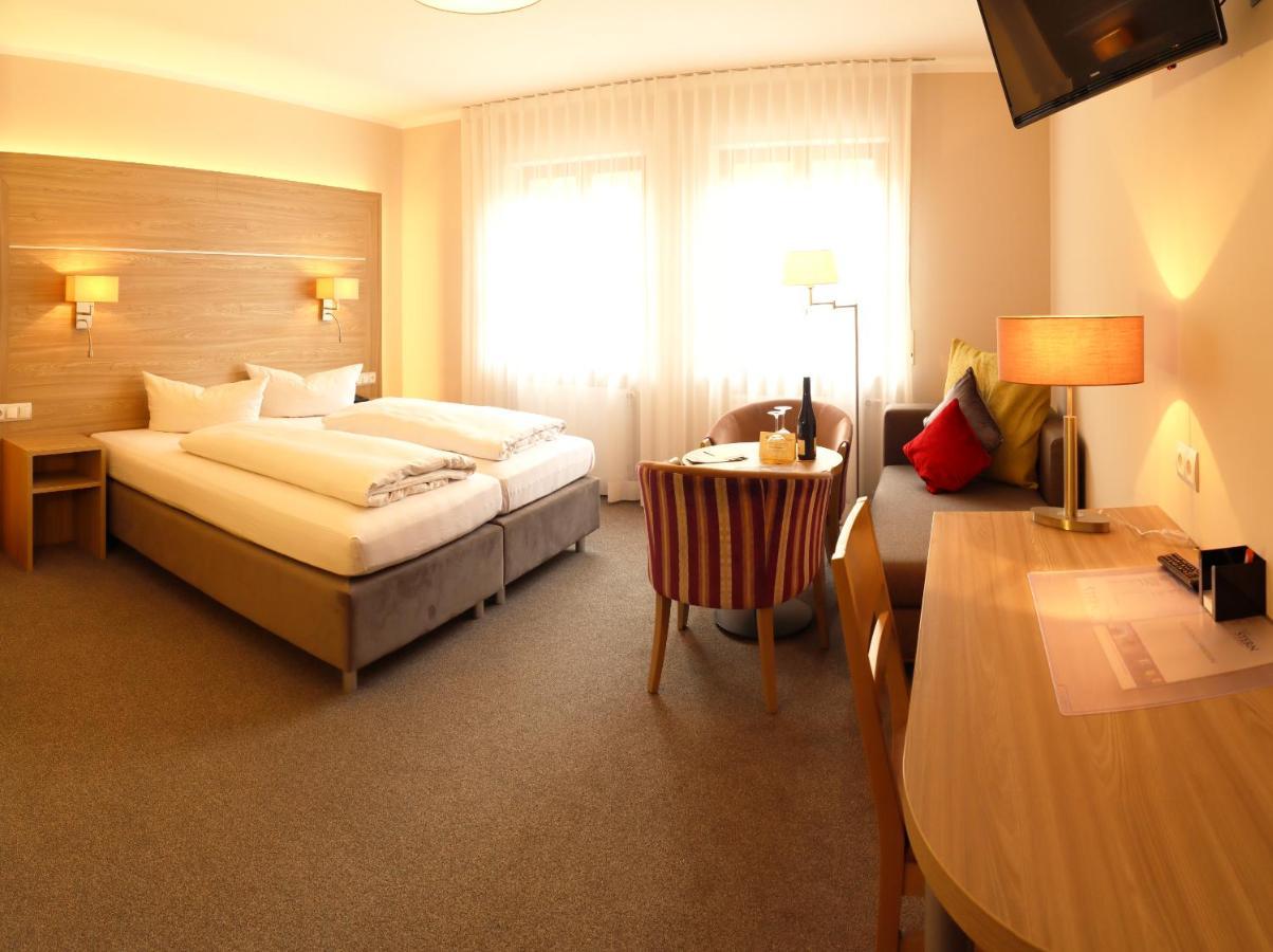 Michels Stern Hotell Marktbreit Exteriör bild