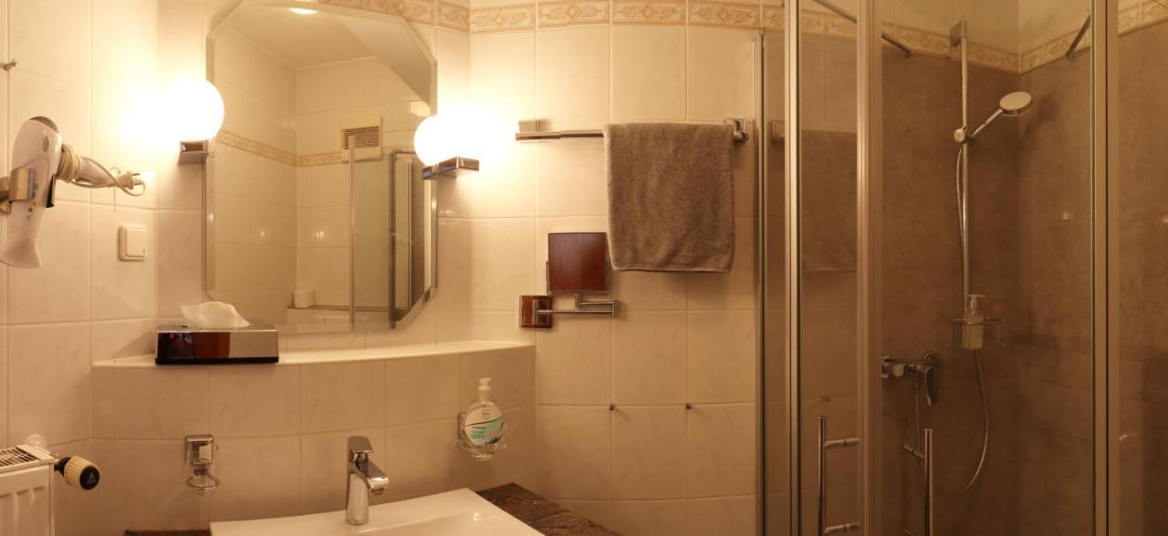 Michels Stern Hotell Marktbreit Exteriör bild